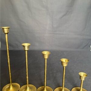 Vtg. Tulip Shaped Brass Metal Candle Holders Set of 5- Home Decor Accents Taiwan